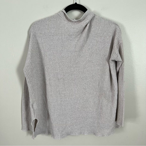 American Eagle Soft + Sexy Plush Cardigan - size small - Picture 3 of 4